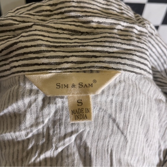 Sim & Sam Blouse - Picture 5 of 5